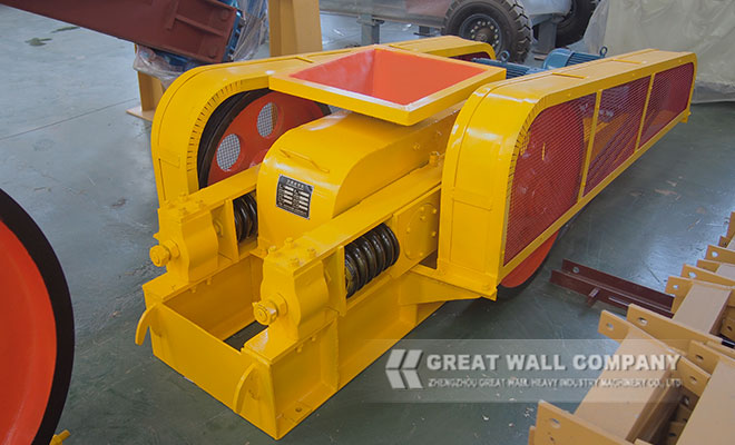 smooth roller crusher for 10 tph coal crushing plant Indonesia 